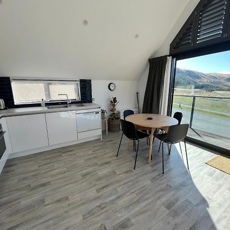 Loft 57 Apartment Lake Tekapo Bagian luar foto